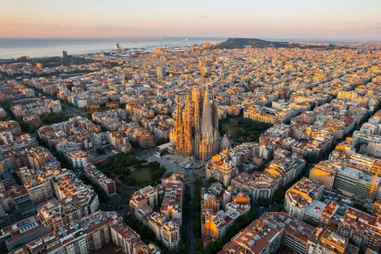 Top 10 Must-Visit Cities for History and Architecture Lovers