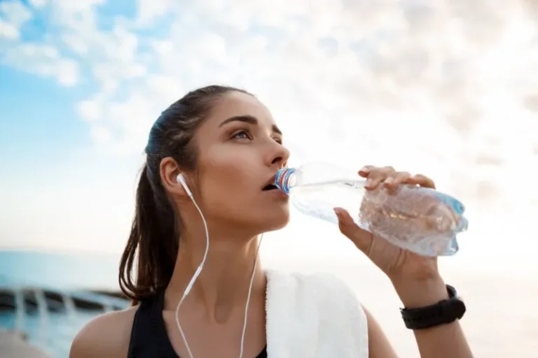 The Role of Hydration in Maintaining Optimal Health
